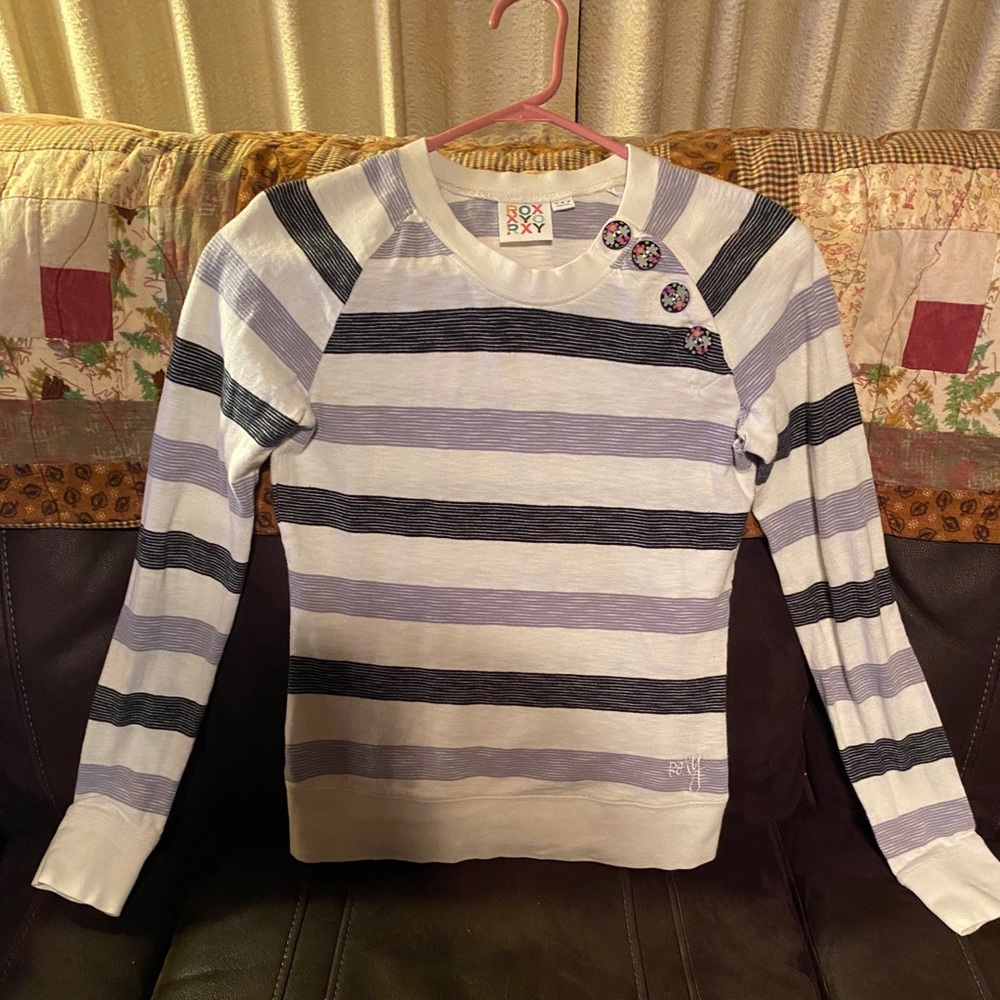 Roxy long sleeve shirt